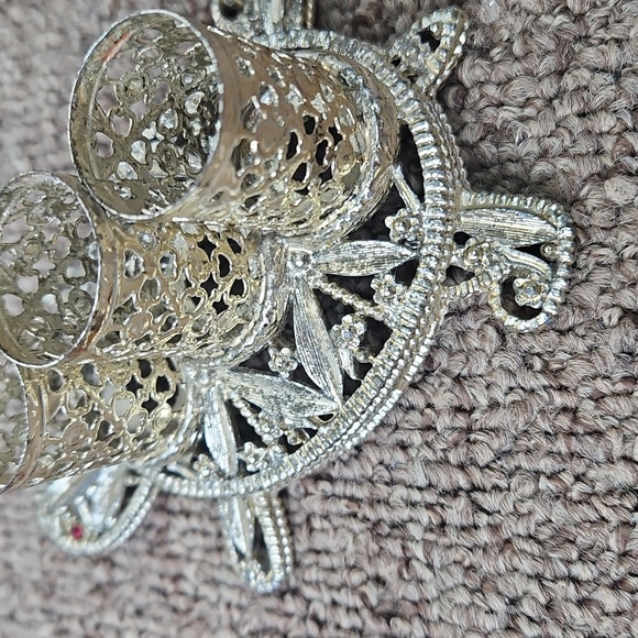 Vintage Gold Tone Turtle Lipstick Holder Filigree MCM Vanity Piece Floral - Picture 4 of 7